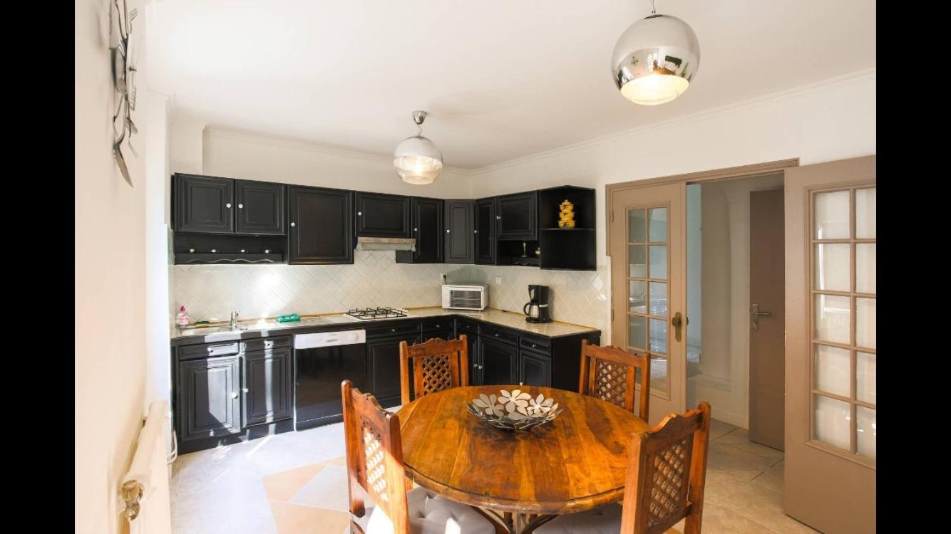 Villa Laetitia - Appt De Charme Avec Parking - Nice Nord מראה חיצוני תמונה